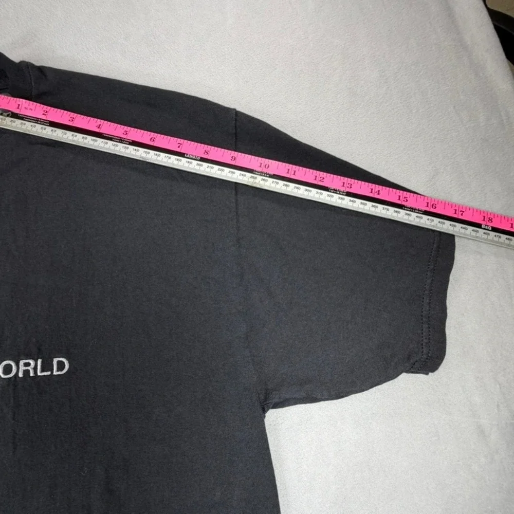 Vintage Walt Disney World Mickey Mouse T XL Faded Black Made in USA Rainbow Logo